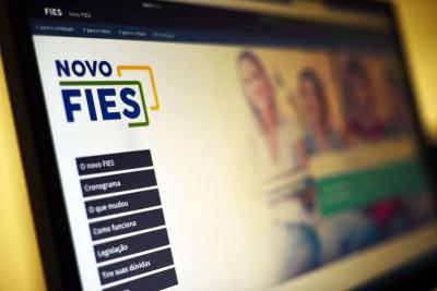 FIES: MEC divulga novas datas de inscrição