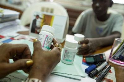 HIV ainda infecta 1,7 milhão de pessoas a cada ano