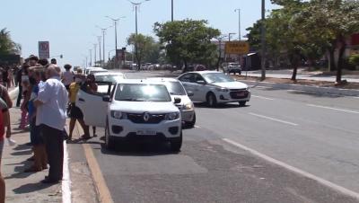 Usuários de transporte por app reclamam do alto preço das corridas