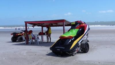 Bombeiros marítimos reforçam ações na orla de São Luís