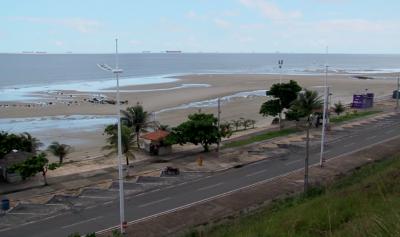 praia vazia