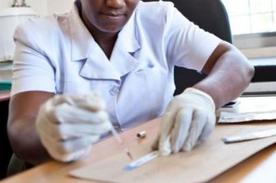 Saúde amplia vacinação contra HPV para mulheres imunossuprimidas
