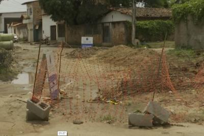 Obra inacabada em bairro de São Luís.