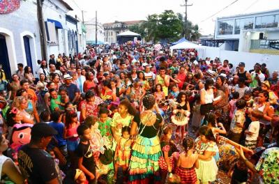 Câmara de São Luís aprova auxílio para artistas e agremiações culturais