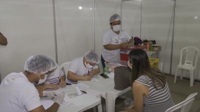 Semus monitora laudos médicos entregues durante vacinação