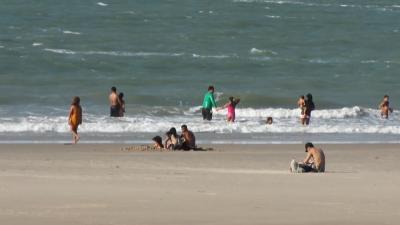 Feriado prolongado movimenta praias de São Luís