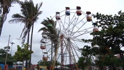 Corpo de Bombeiros investiga acidente em parque de diversões