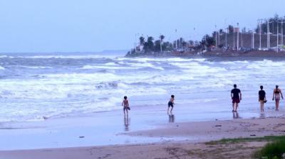 Praias: 17 trechos estão impróprios na Grande Ilha de São Luís