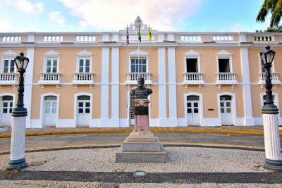 Prefeitura de São Luís decreta ponto facultativo na quinta (3) e sexta (4)