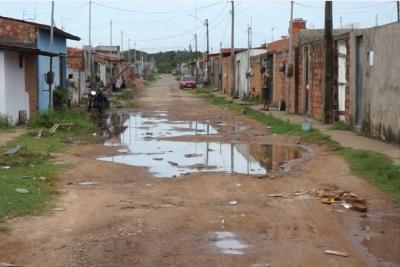 Moradores do Residencial Nova Terra denunciam problemas de infraestrutura