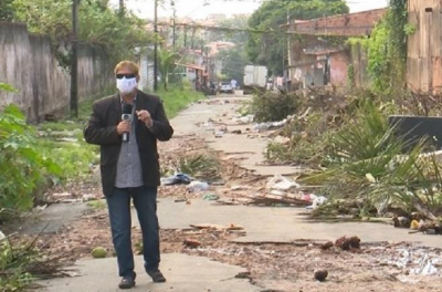 Lixo e buracos deixam via intrafegável em bairro de São Luís