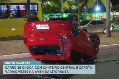 Carro capota na Avenida Litorânea em São Luís