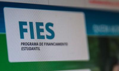 Prorrogado prazo para renovar contratos de financiamento do Fies