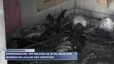 Incêndio destrói produtos em loja no São Cristóvão 