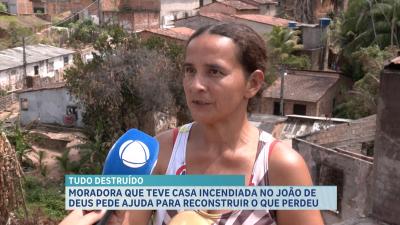 Após incêndio mulher faz apelo para reconstruir casa