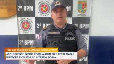 Adolescente armado invade escola e tenta matar diretora e colega