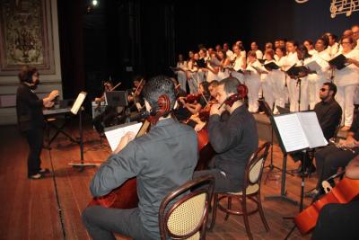 Coral UFMA comemora 50 anos em concerto no Teatro Arthur Azevedo