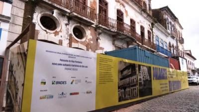 Antigo palacete da Rua Formosa passa por obra de restauração