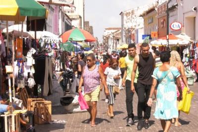 Lojistas se preparam para vendas na semana que antecede o dia das crianças