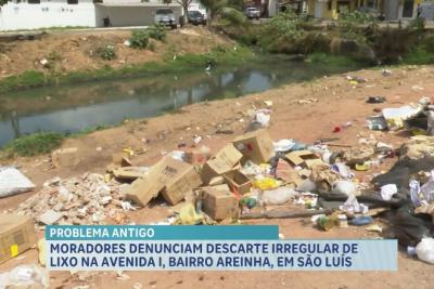 Moradores do bairro Areinha denunciam descarte irregular de lixo