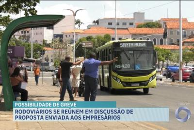 Rodoviários se reúnem para discutir proposta enviada aos empresários e possibilidade de greve