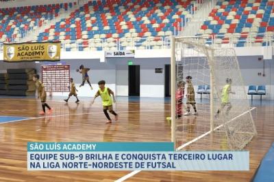 Sub-9 do São Luís Academy brilha na Liga Norte-Nordeste de Futsal e conquista terceiro lugar